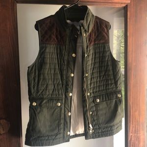 Vineyard Vines Hunting Vest